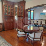 Casa à venda com 4 suítes no condomínio Ville Bourghese, São Paulo - SP