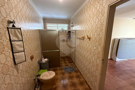 Casa à venda com 5 quartos, sendo 1 suíte, em Independência, Ribeirão Preto, SP