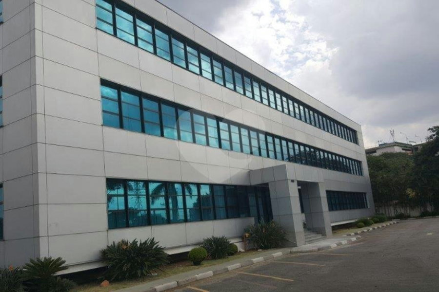 Prédio à venda em Santana, São Paulo, SP