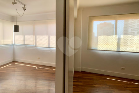 Apartamento à venda com 3 quartos, sendo 1 suíte, em Perdizes, São Paulo, SP