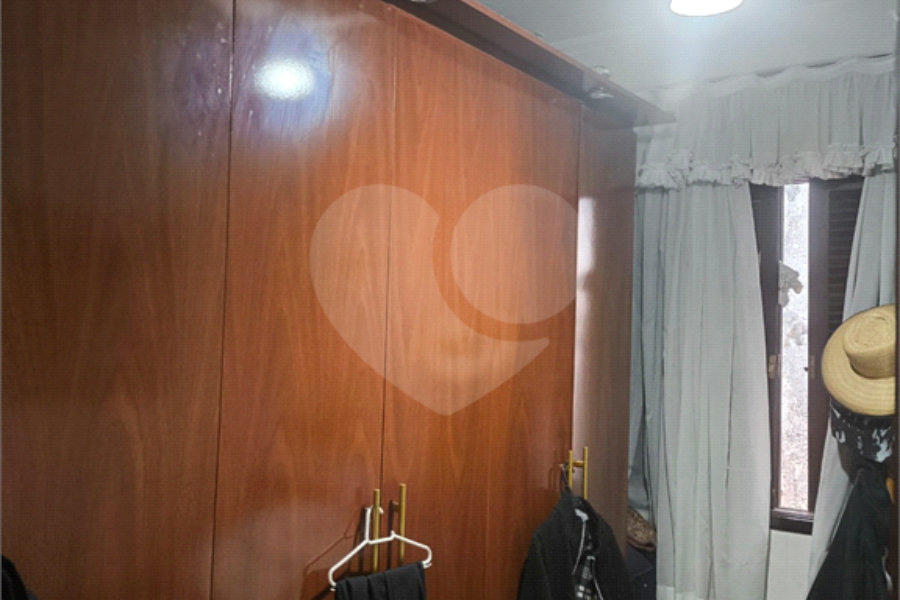Casa à venda com 3 quartos, sendo 1 suíte, em Vila Rosalia, Guarulhos, SP