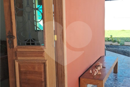 Casa à venda com 5 quartos, sendo 2 suítes, em Long Beach (tamoios), Cabo Frio, RJ
