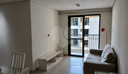 Apartamento para alugar com 2 quartos, sendo 1 suíte,  em Vila Regente Feijó, São Paulo, SP