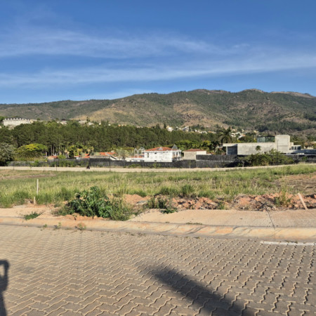 Terreno à Venda no Condomínio Ecoville Residence I – Atibaia/SP