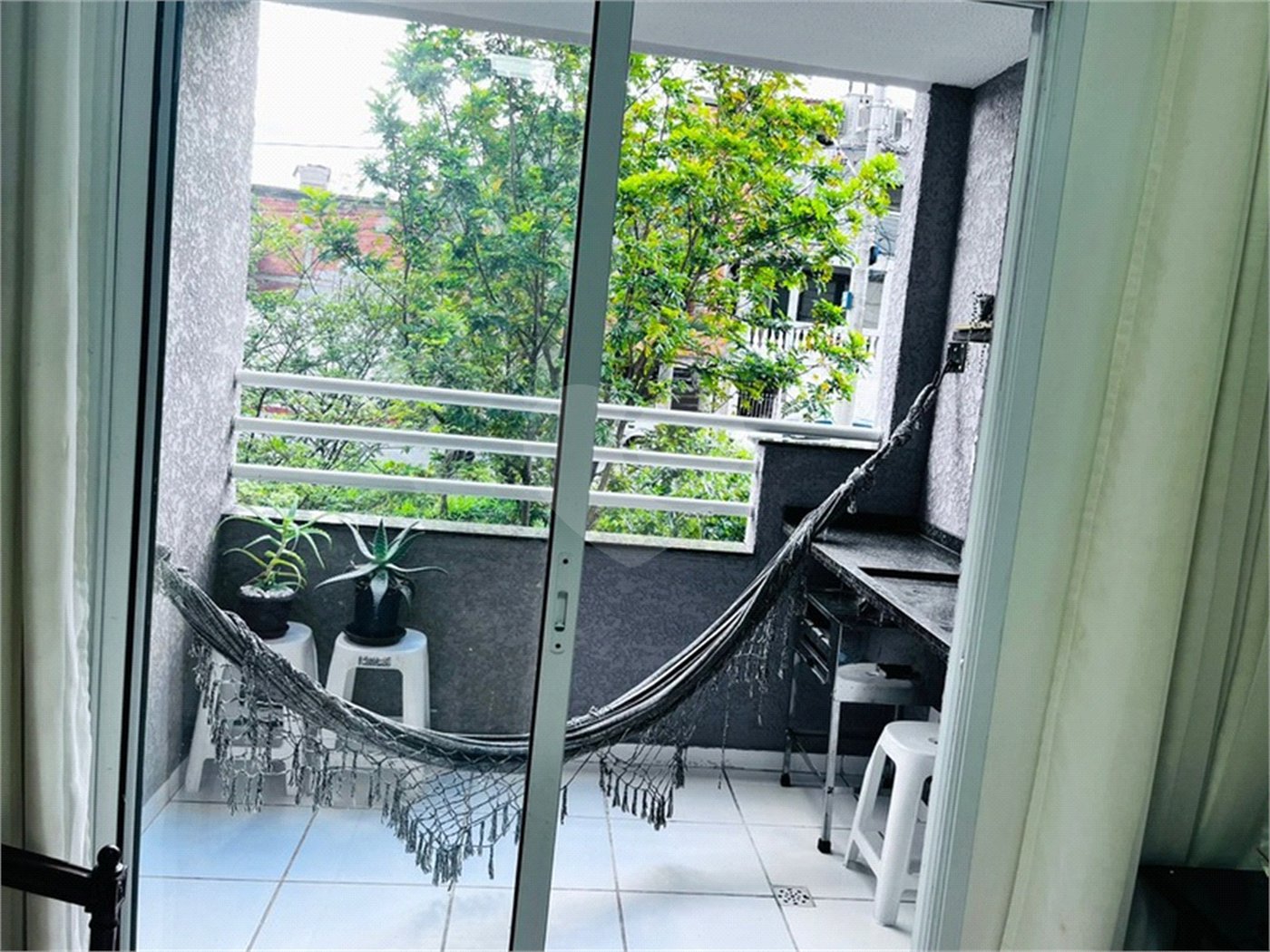 Apartamento à venda com 3 quartos, sendo 1 suíte, em Parque Bela Vista, Votorantim, SP