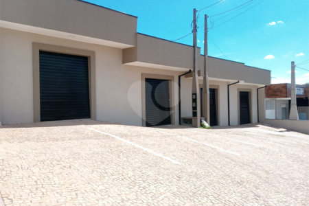 Salão Comercial para alugar em Capela, Vinhedo, SP