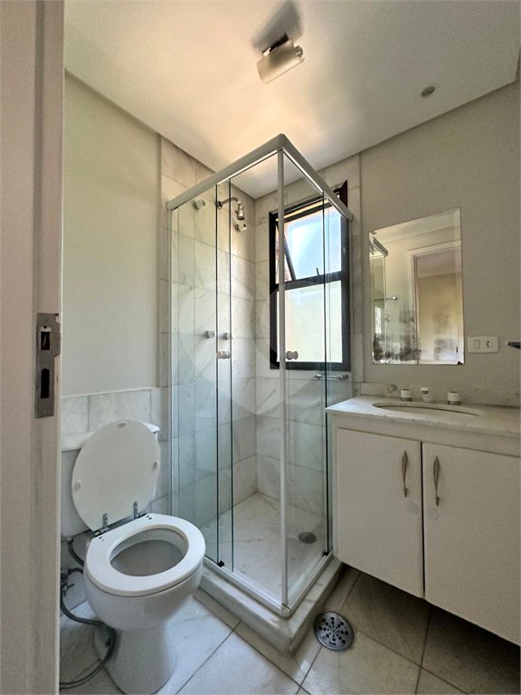 Apartamento à venda com 2 suítes em Vila Andrade, São Paulo, SP