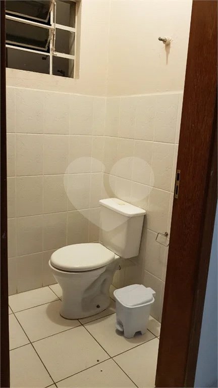 sala comercial_Jardim Bom Principio- Indaiatuba-SP. AU 60m2 valor locacao R$880,00 mais valor iptu.