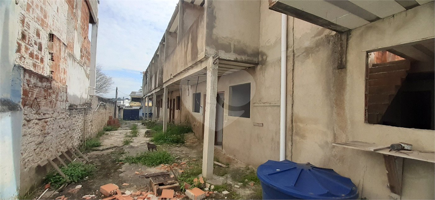 Casa à venda com 2 quartos em Campo Grande, Rio de Janeiro, RJ