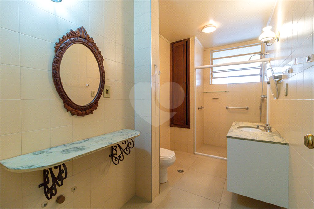 Apartamento à venda com 3 quartos, sendo 1 suíte, em Jardim Paulista, São Paulo, SP