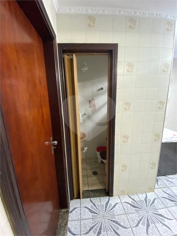 Sobrado à venda com 4 quartos, sendo 1 suíte, em Artur Alvim, São Paulo, SP