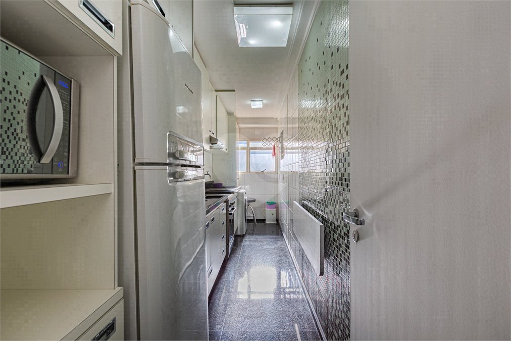 Apartamento para alugar com 2 quartos, sendo 1 suíte, em Cerqueira César, São Paulo, SP