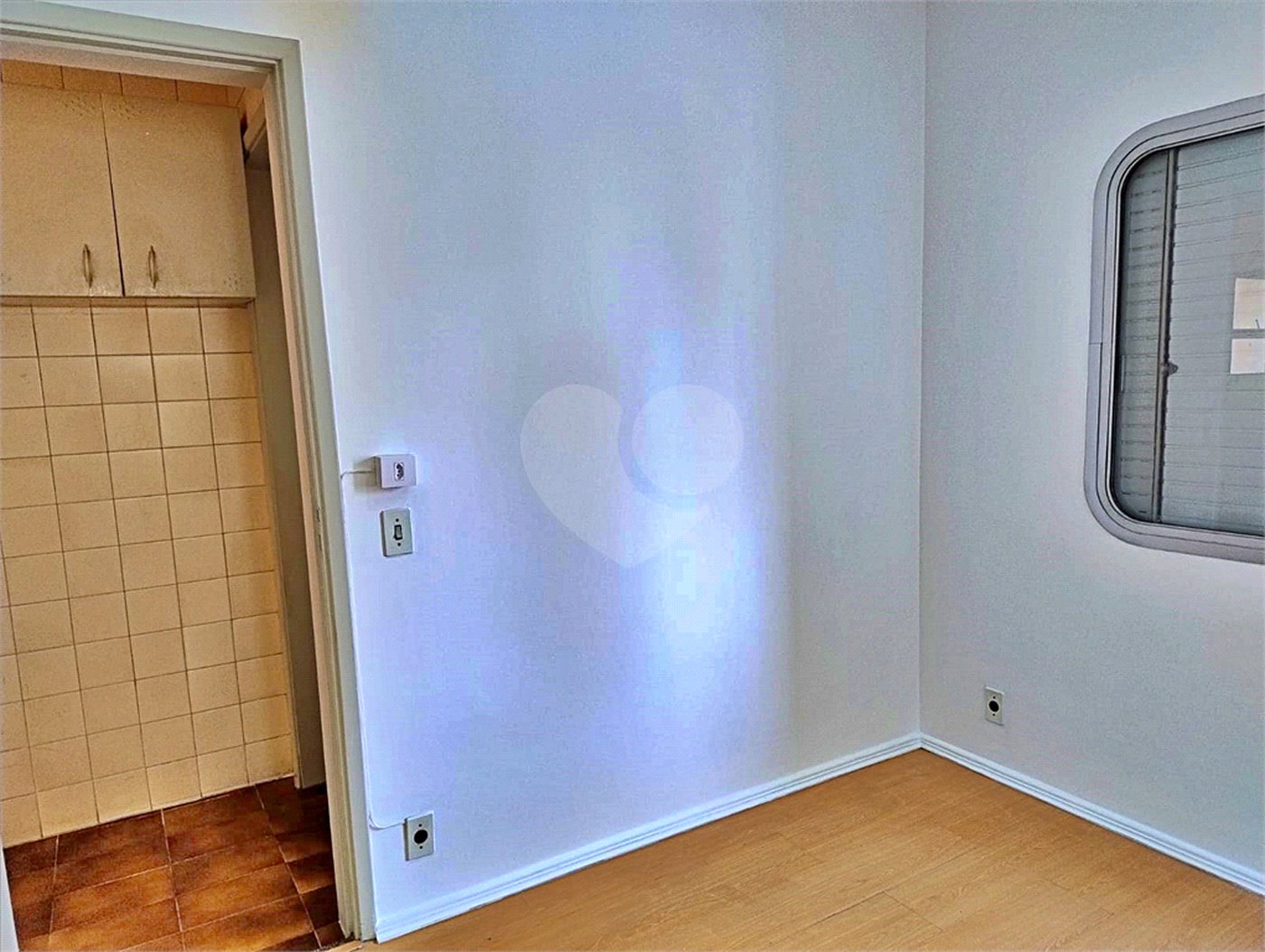 Apartamento à venda com 3 quartos, sendo 1 suíte, em Vila Olímpia, São Paulo, SP