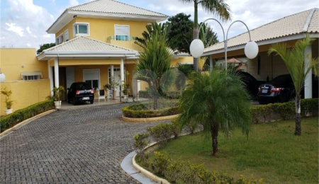 Casa à venda com 4 suítes no condomínio Aldeia da Serrinha, Sorocaba - SP