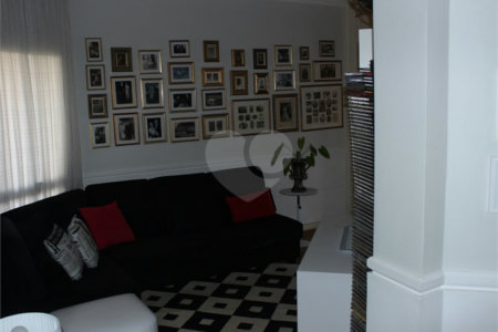 Apartamento à venda com 4 quartos, sendo 3 suítes,  em Vila Suzana, São Paulo, SP