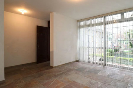 Casa Térrea à venda com 6 quartos, sendo 4 suítes,  em Brooklin Paulista, São Paulo, SP