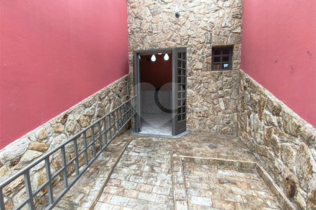 Casa à venda ou para alugar com 1 suíte, no Centro, Itapetininga, SP