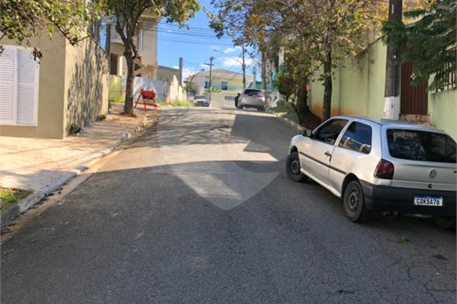 Terreno à venda em Horto, São Paulo, SP
