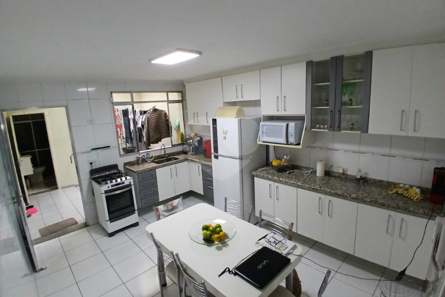 Casa à venda com 3 quartos em Lauzane Paulista, São Paulo, SP