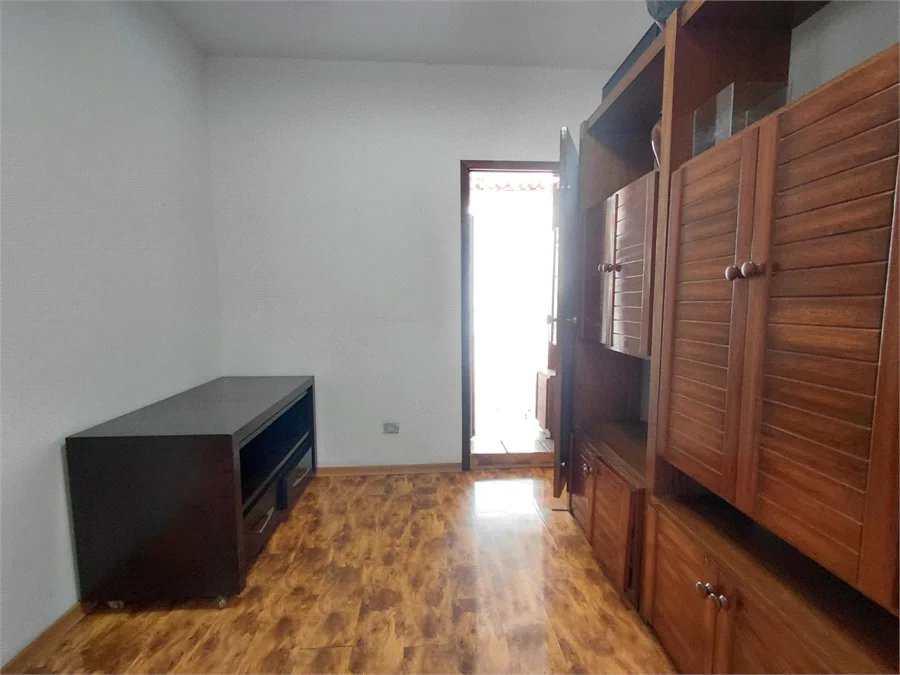 Sobrado à venda com 3 quartos em Vila Romana, São Paulo, SP
