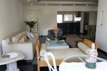 Apartamento à venda com 3 quartos, sendo 2 suítes, em Vila Andrade, São Paulo, SP