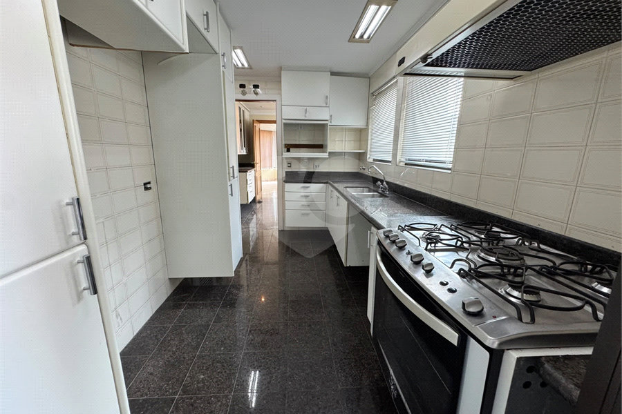 Apartamento à venda com 4 quartos, sendo 3 suítes, em Santana, São Paulo, SP