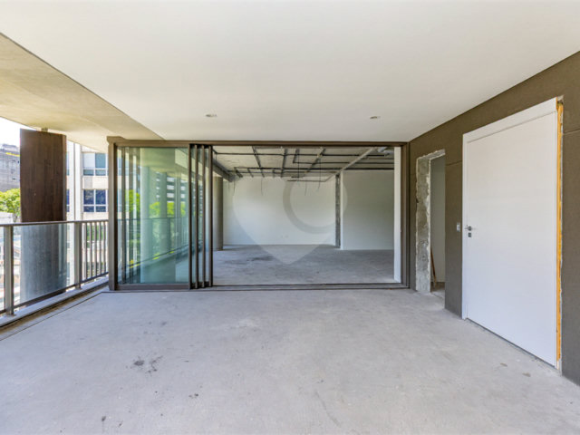 Apartamento à venda com 3 suítes em Itaim Bibi, São Paulo, SP