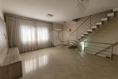 Casa à venda com 3 quartos, sendo 1 suíte,  no condomínio Maximus I, São Paulo - SP