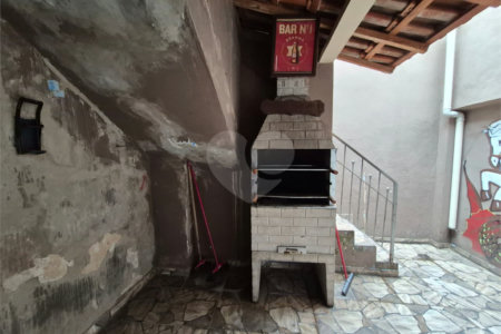Sobrado à venda com 4 quartos, sendo 2 suítes, em Vila Romana, São Paulo, SP