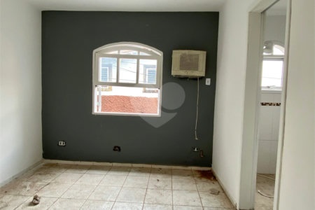 Casa à venda com 3 quartos, sendo 2 suítes, em Vila Progredior, São Paulo, SP