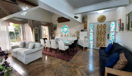Casa de Vila à venda com 4 quartos, sendo 3 suítes, em Brooklin Velho, São Paulo, SP