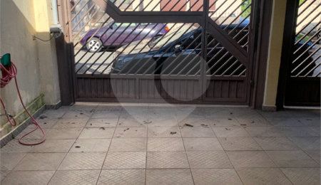 Sobrado à venda com 2 quartos em Santana, São Paulo, SP