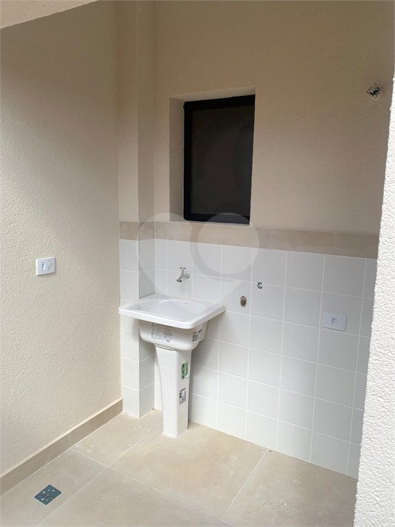 Casa à venda com 3 suítes em Vila Petrópolis, Atibaia, SP