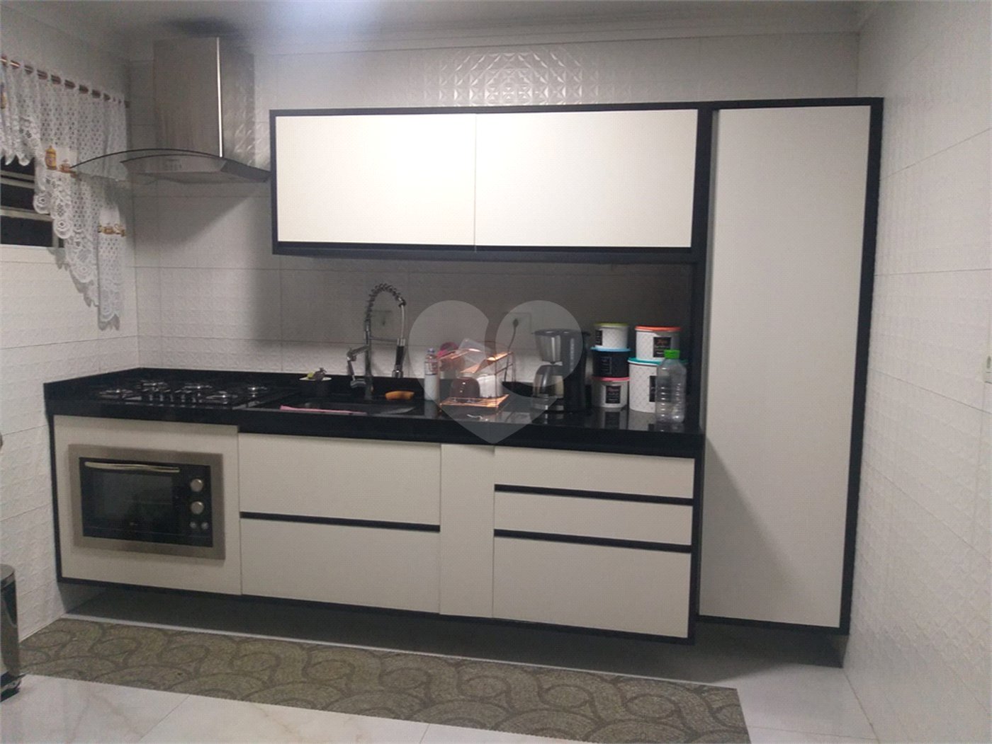Sobrado à venda com 3 quartos, sendo 1 suíte, em Vila Galvão, Guarulhos, SP