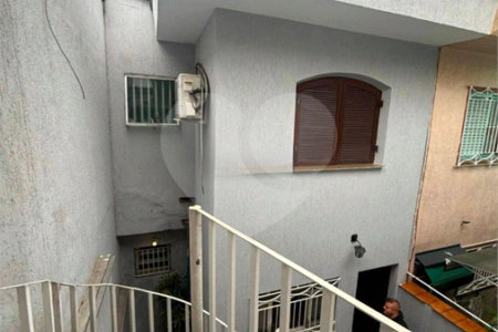 Casa à venda com 2 quartos, sendo 1 suíte, em Vila Maria Alta, São Paulo, SP