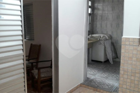 Casa Térrea à venda ou para alugar com 4 quartos, sendo 1 suíte, em Jardim Aeroporto, São Paulo, SP