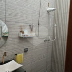 Casa Nova (Apenas 2 Anos) com Suíte: Conforto, Segurança e Localização Privilegiada!