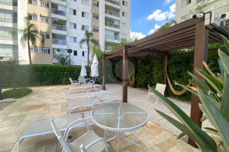 APARTAMENTO A VENDA NA VILA LEOPOLDINA COM 03 DORM 1 SUITE E 2 VAGAS DE GARAGEM