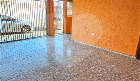 Casa à venda com 3 quartos, sendo 1 suíte,  em Jardim São Carlos 5, São Carlos, SP