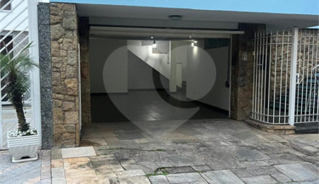 Sobrado à venda com 4 quartos, sendo 3 suítes, em Santana, São Paulo, SP