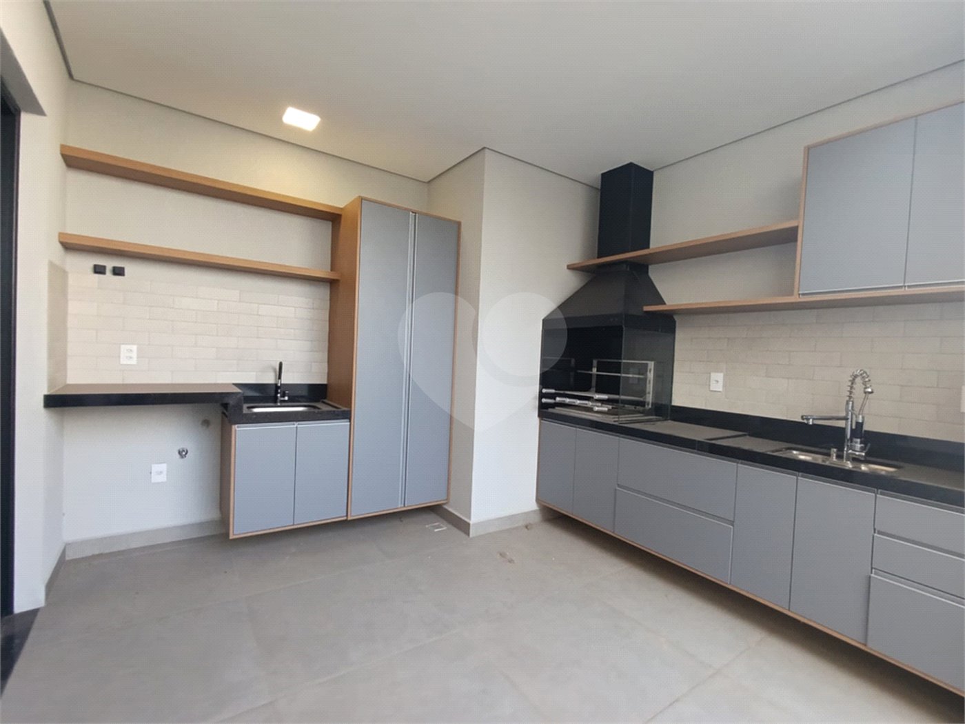 Casa à venda com 3 quartos, sendo 1 suíte, no condomínio Park Gran Reserve, Indaiatuba - SP