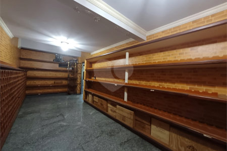 Casa à venda com 6 suítes no condomínio Portal da Raposo, Sorocaba - SP