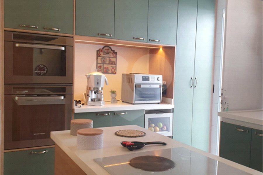 Casa à venda com 4 quartos, sendo 2 suítes, em Vila Guilherme, São Paulo, SP