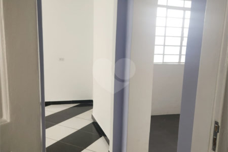 Casa para alugar com 5 quartos, sendo 1 suíte, em Vila Ipojuca, São Paulo, SP