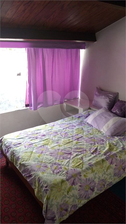 Sobrado à venda com 3 quartos, sendo 1 suíte, em Bosque da Saúde, São Paulo, SP