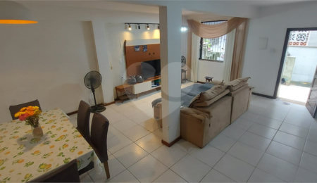 Casa de Vila à venda com 2 quartos em Jardim Botânico, Rio de Janeiro, RJ