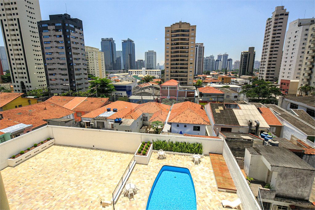 Apartamento à venda com 3 quartos, sendo 1 suíte, em Chácara Santo Antônio, São Paulo, SP
