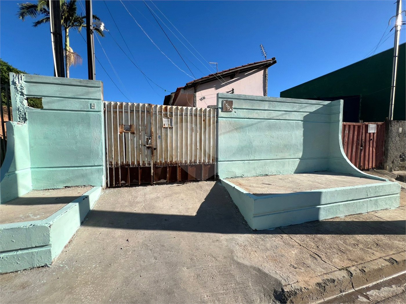 Casa à venda com 2 quartos em Jardim Leonel, Itapetininga, SP