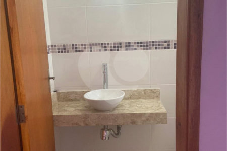 Casa à venda com 3 suítes no condomínio Altos de São Roque, São Roque - SP