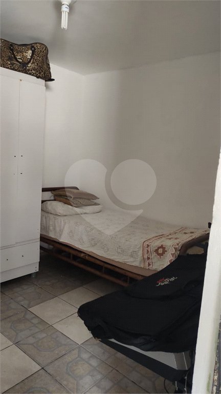 Sobrado à venda com 5 quartos, sendo 1 suíte, em Jardim Brogotá, Atibaia, SP